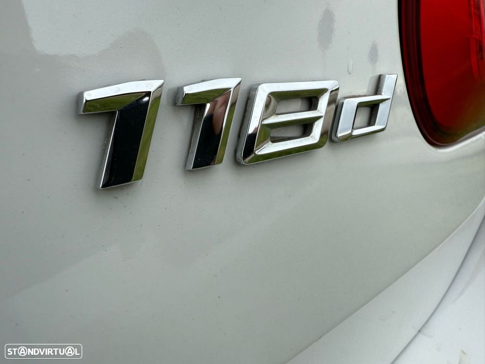 BMW 118 d Aut. Sport Line - 10