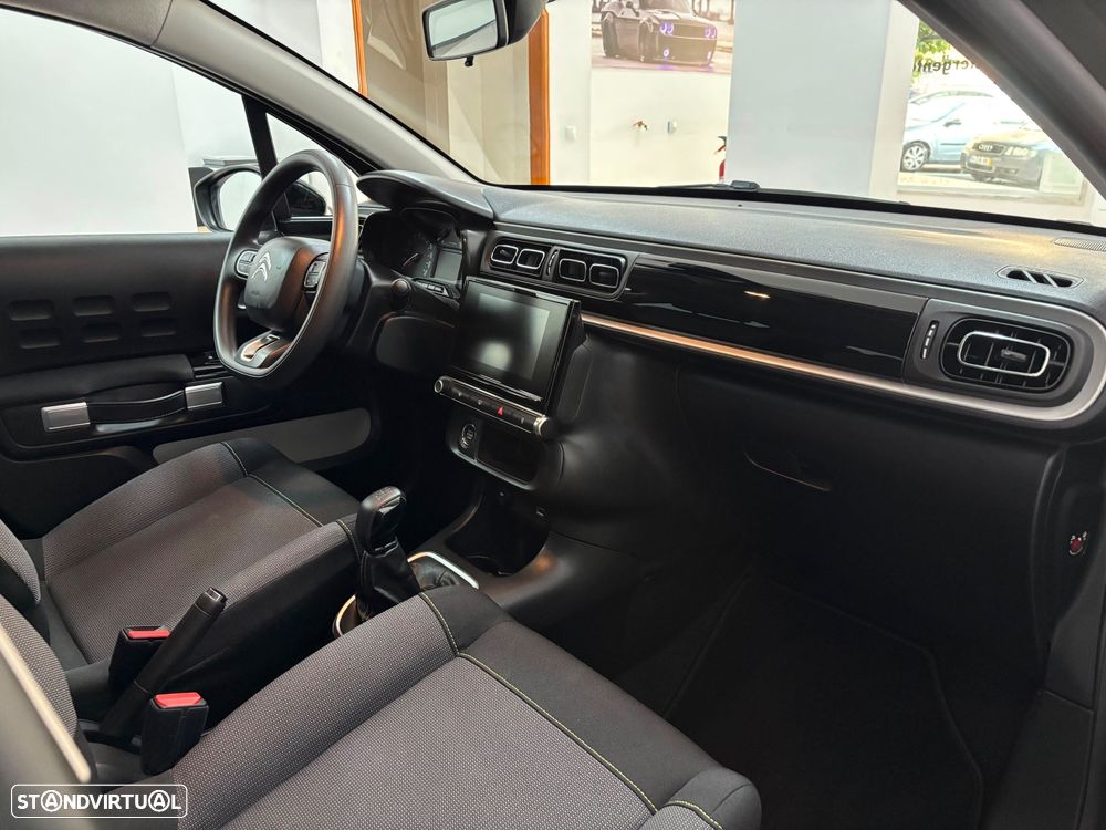 Citroën C3 1.2 PureTech Shine - 9
