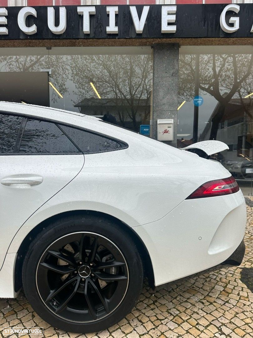 Mercedes-Benz AMG GT - 4
