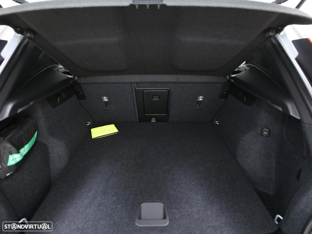 Volvo XC 40 1.5 T5 PHEV R-Design - 14