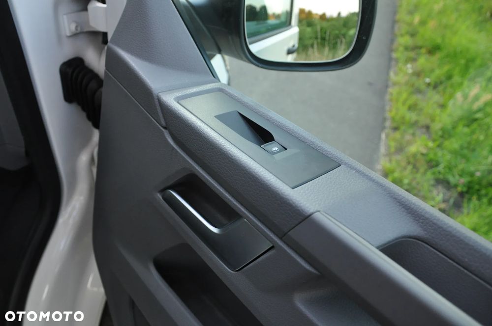 Volkswagen T6.1 - 15