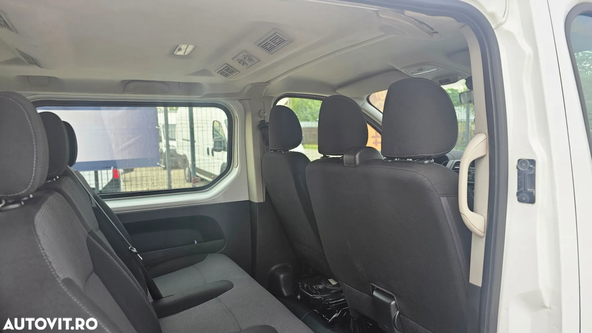 Renault Trafic - 7