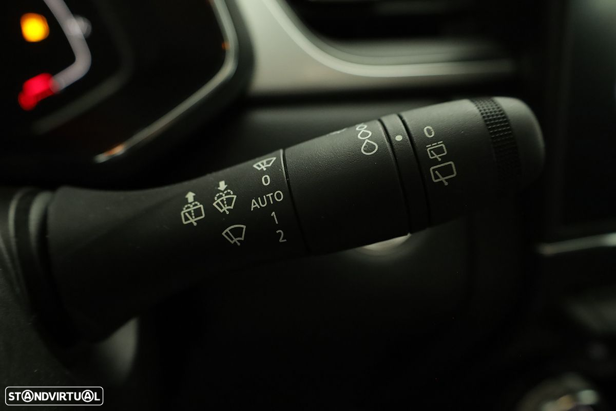 Renault Captur 1.0 TCe Techno Bi-Fuel - 18