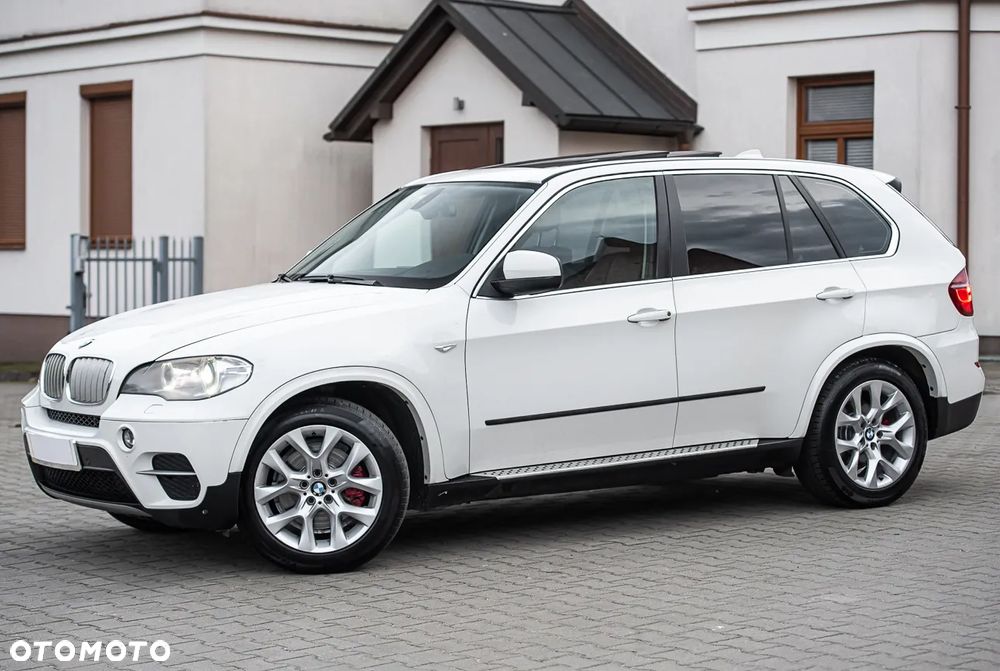 BMW X5 xDrive35i Edition Exclusive - 7