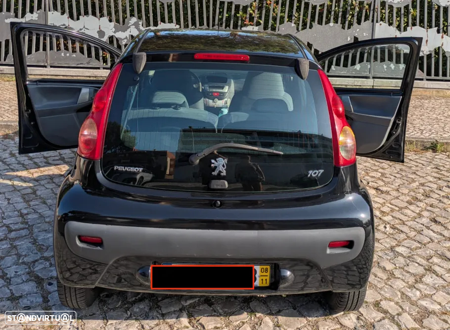 Peugeot 107 1.0 Trendy - 2