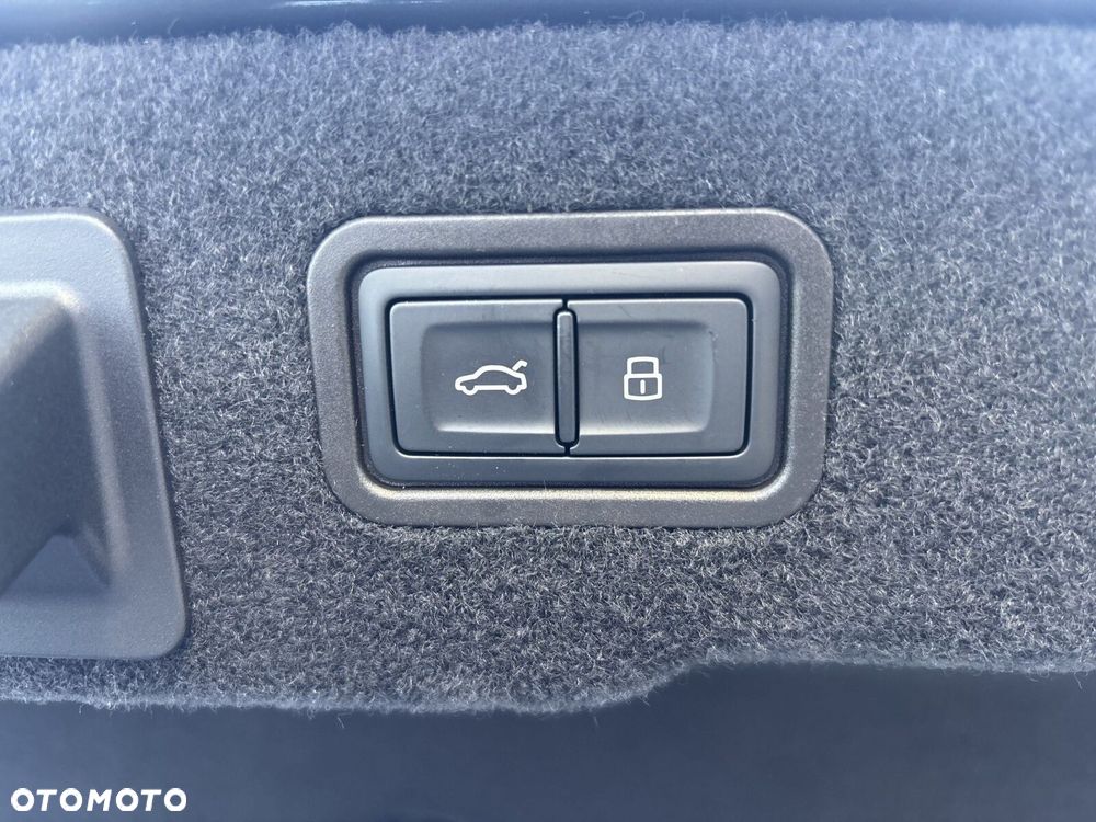 Audi A8 L 50 TDI mHEV Quattro Tiptr - 35