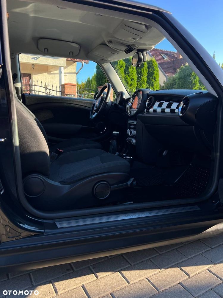MINI ONE Standard - 19