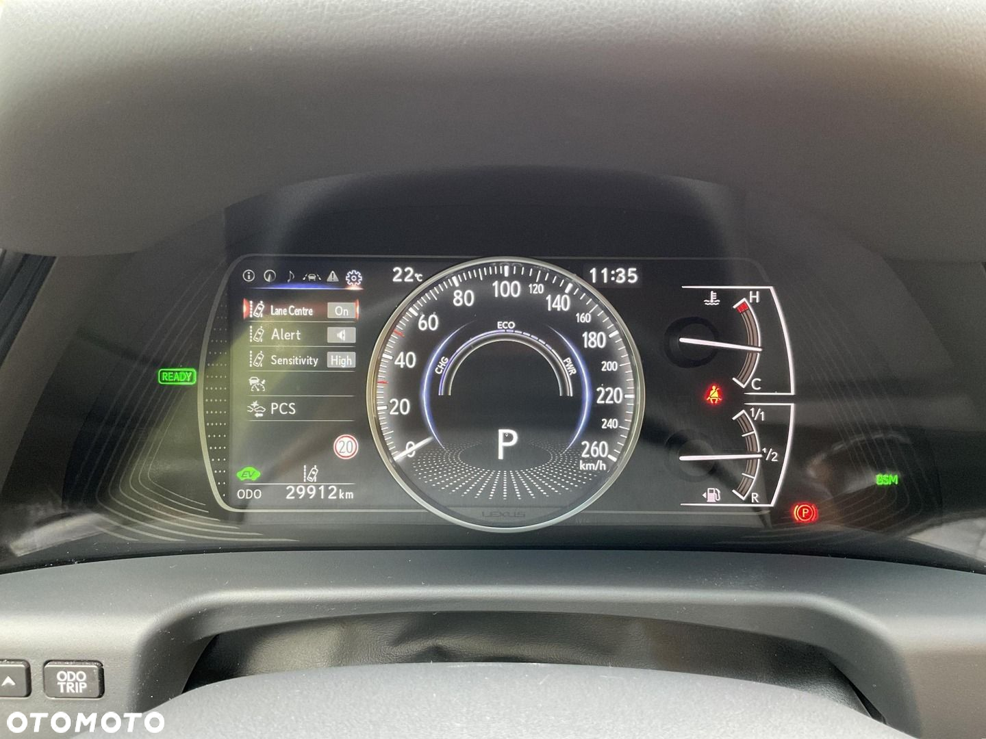 Lexus ES 300h Business Edition - 26