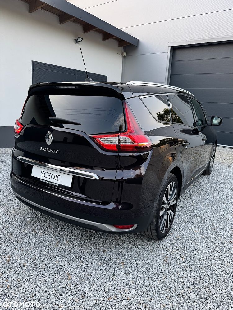 Renault Grand Scenic - 10