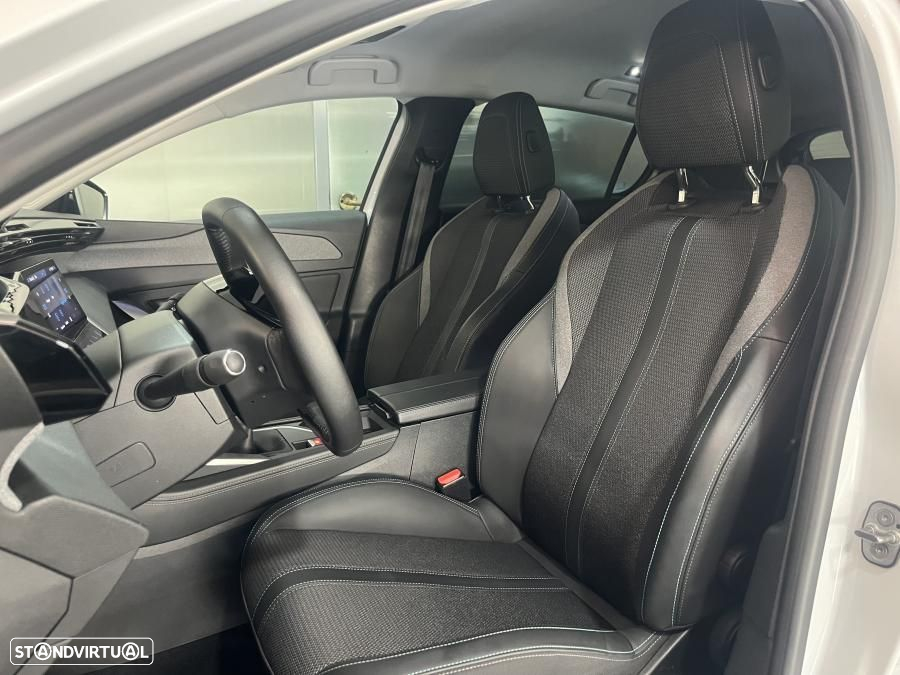 Peugeot 308 1.2 PureTech Allure Pack - 13