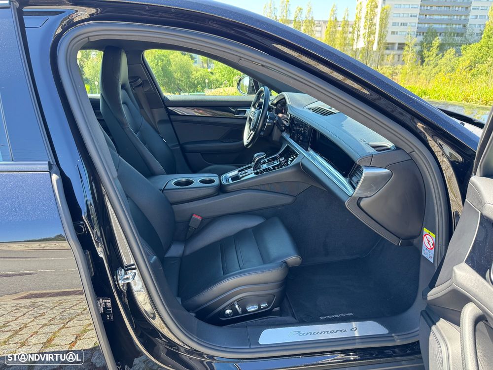Porsche Panamera 4 E-Hybrid - 14