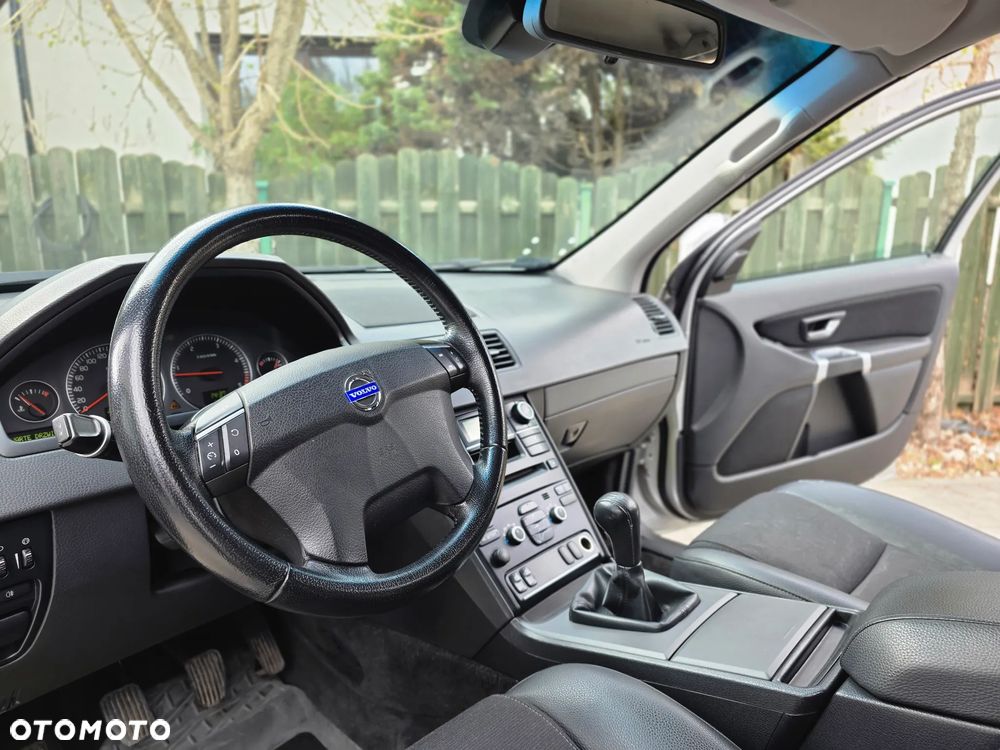 Volvo XC 90 2.4 D5 Kinetic - 21