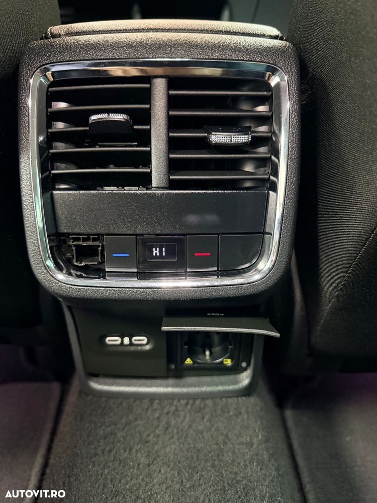 Skoda Octavia 2.0 TDI DSG Style - 19