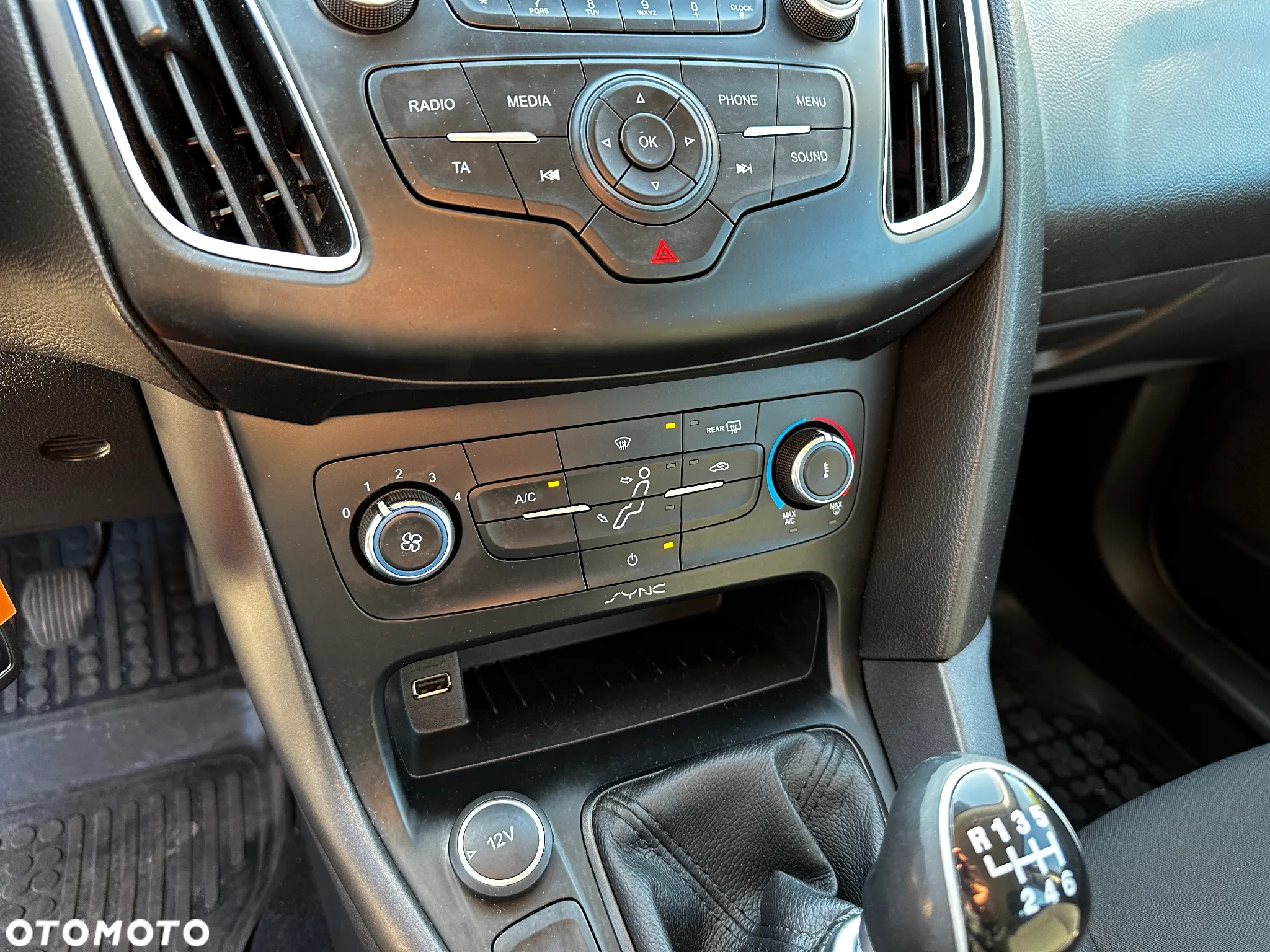 Ford Focus - 13