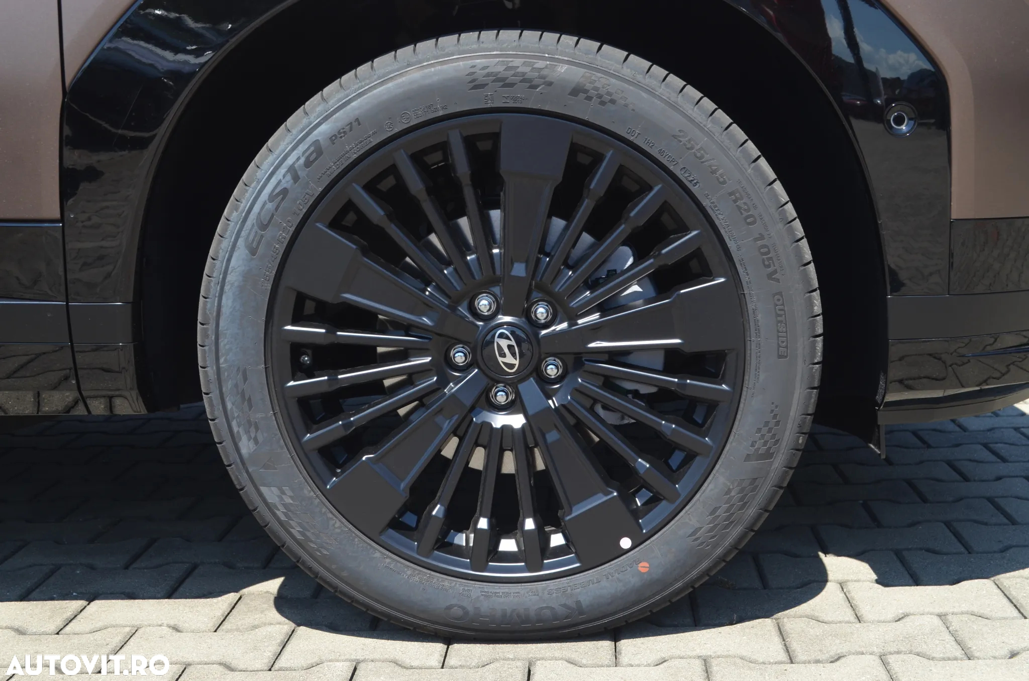 Hyundai Santa Fe - 12