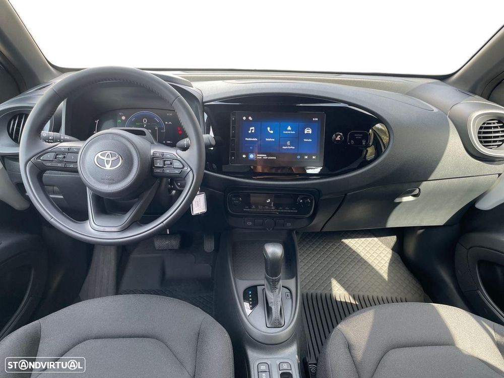 Toyota Aygo X 1.5 Hybrid Play - 13