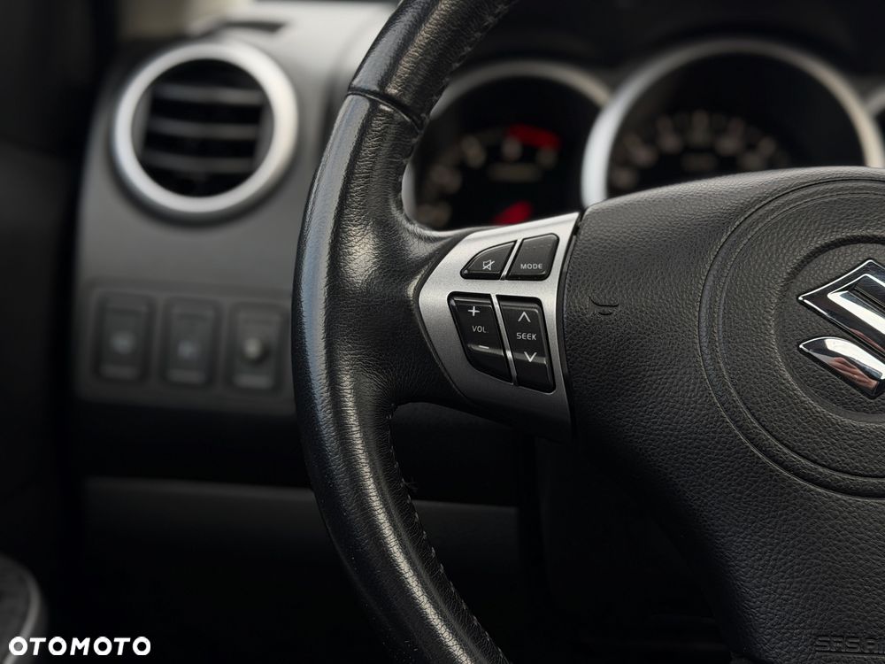 Suzuki Grand Vitara 1.9 DDiS Premium EU5 - 15