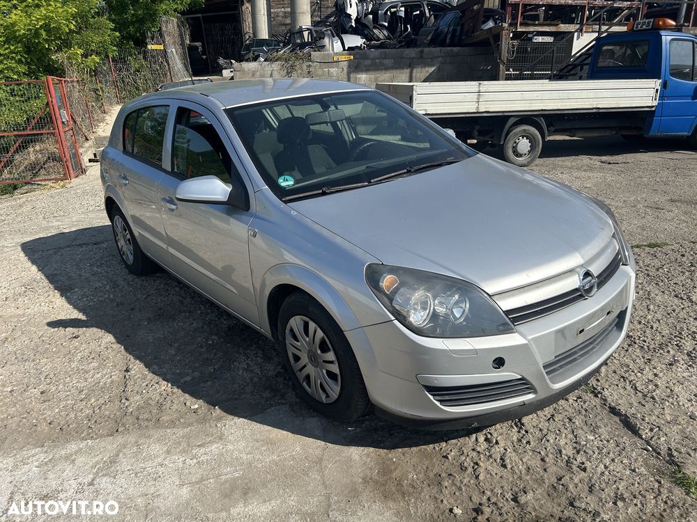 Bara fata Opel Astra H - 1