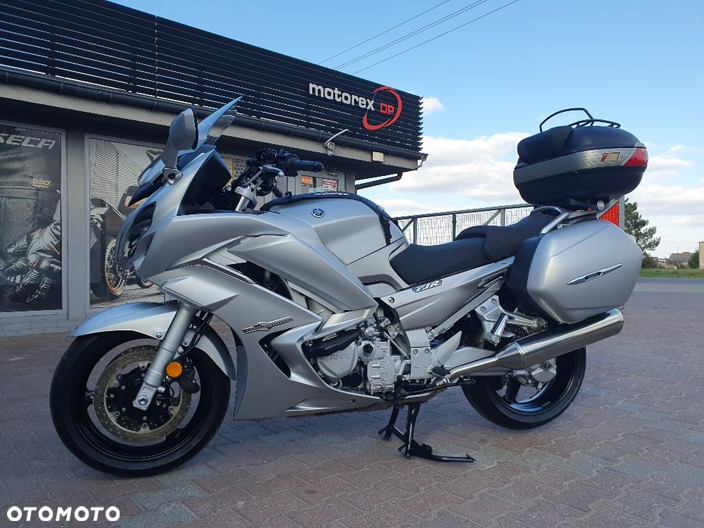Yamaha FJR - 1
