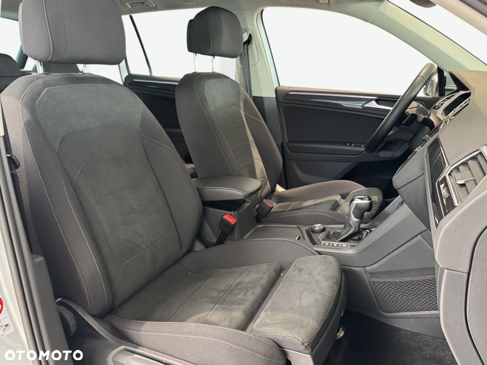 Volkswagen Tiguan - 17