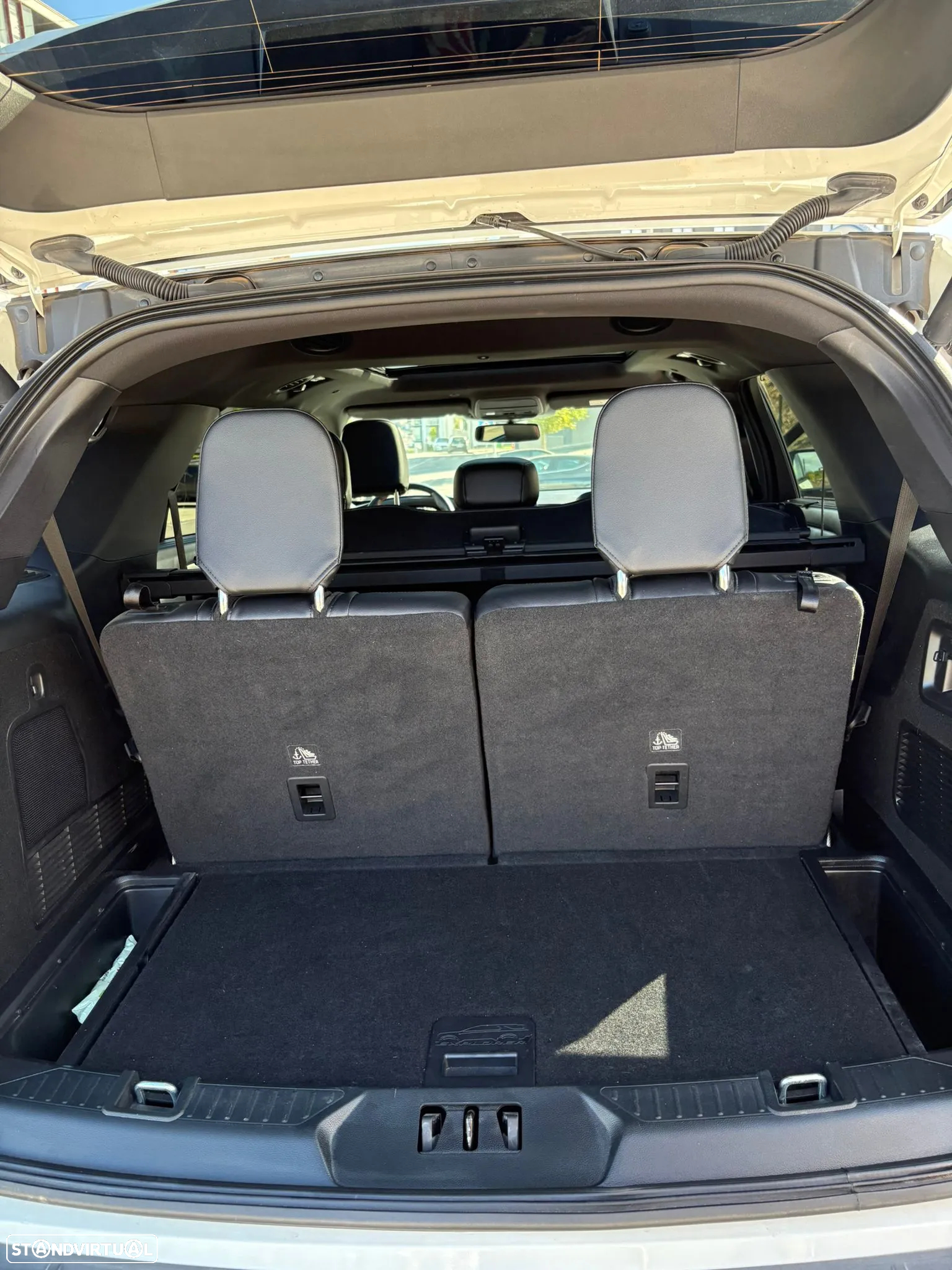Ford Explorer 3.0 EcoBoost PHEV ST-Line - 21