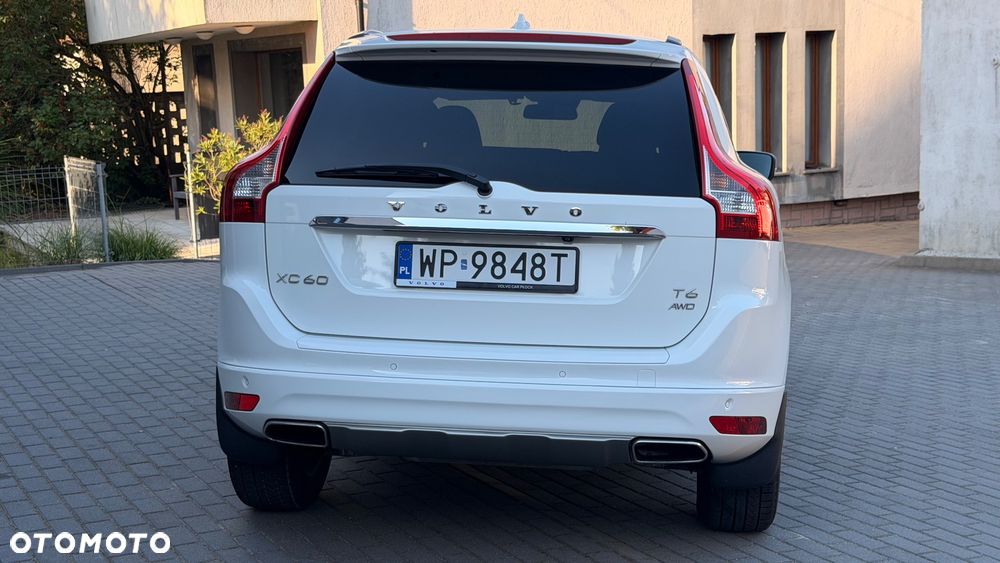 Volvo XC 60 T6 AWD Geartronic Summum - 5