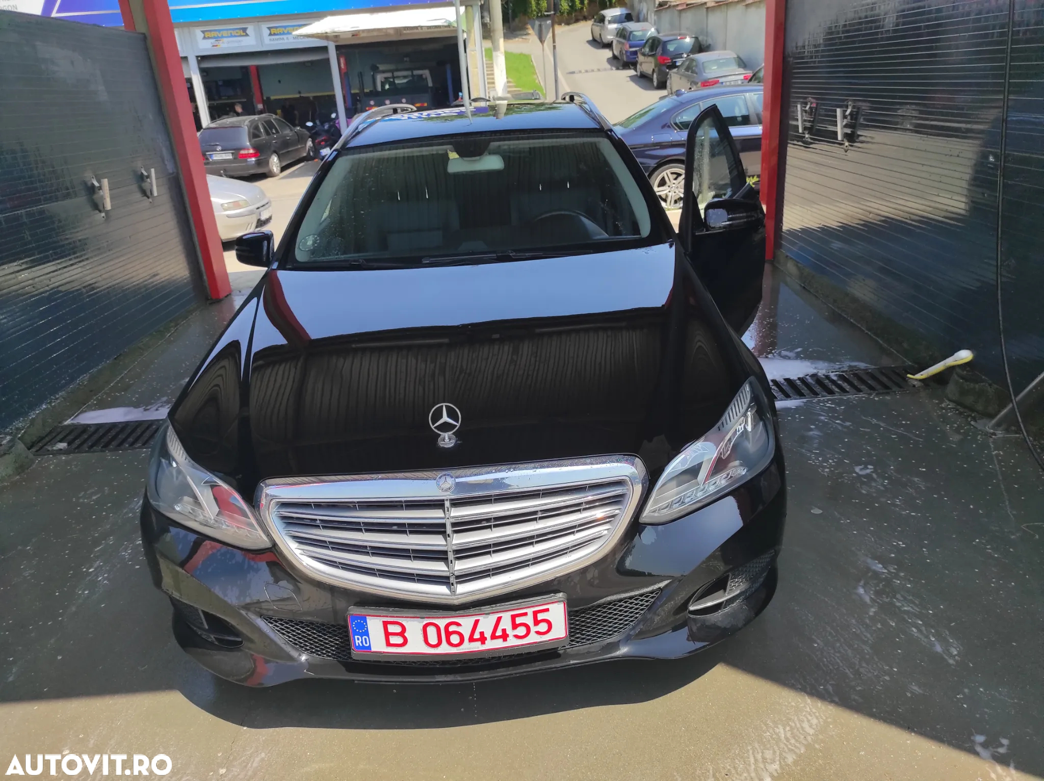 Mercedes-Benz E - 6