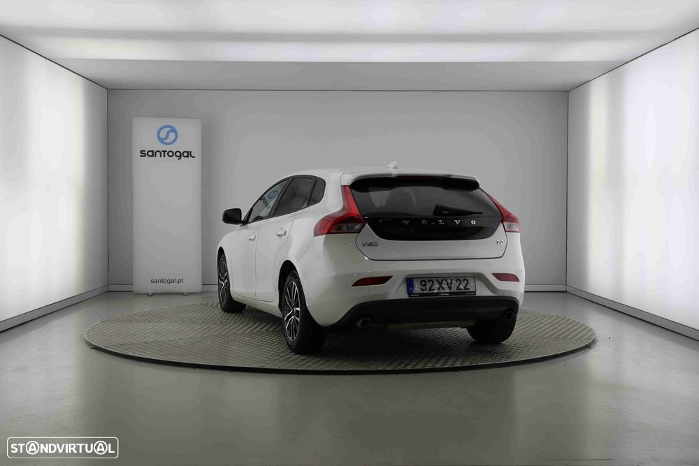 Volvo V40 1.5 T3 Sport Edition Plus Geartronic - 4
