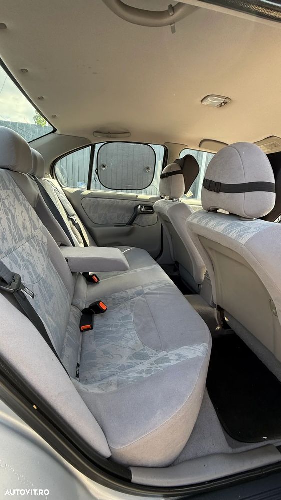 Nissan Primera 1.6 Comfort - 7