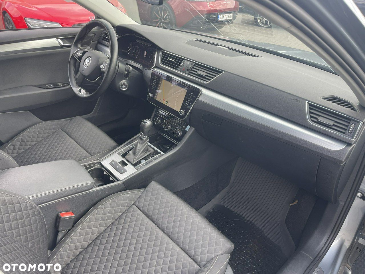 Skoda Superb Combi 2.0 TSI DSG Ambition - 8