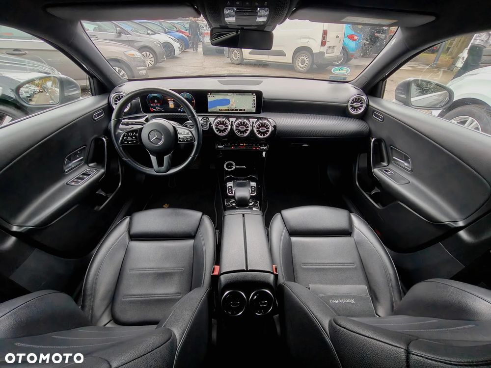 Mercedes-Benz Klasa A 180 d 7G-DCT - 14