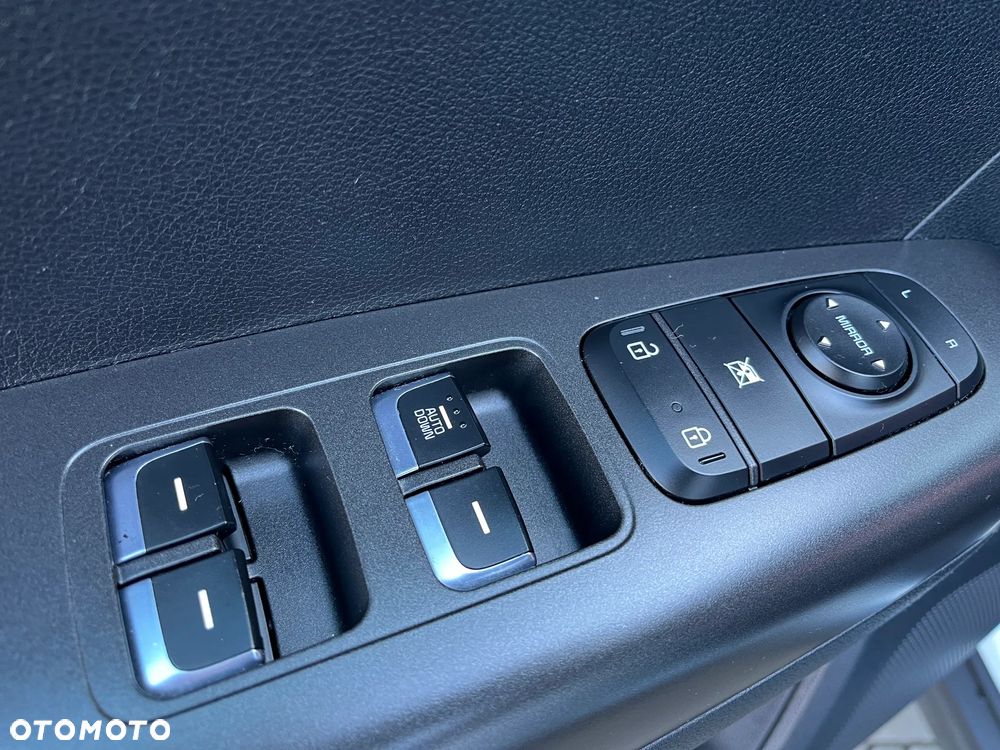 Kia Sportage 1.6 GDI Black Edition 2WD - 14