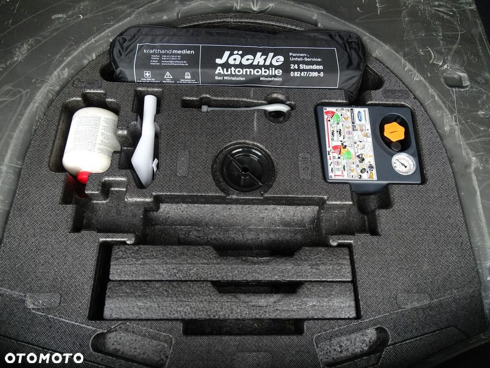 Ford Kuga - 36