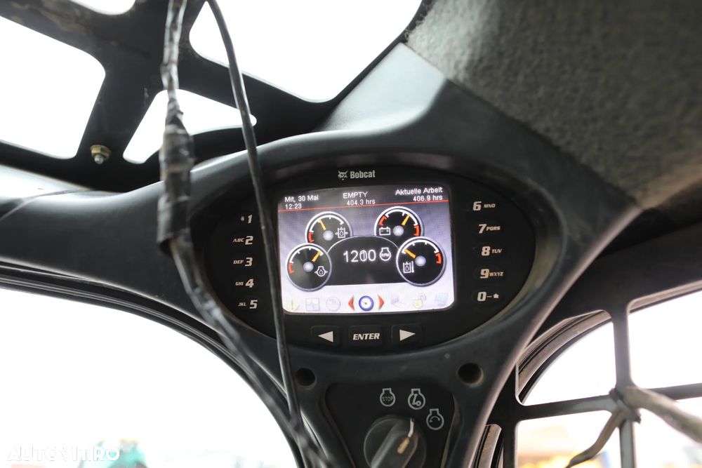Bobcat S450 - 15