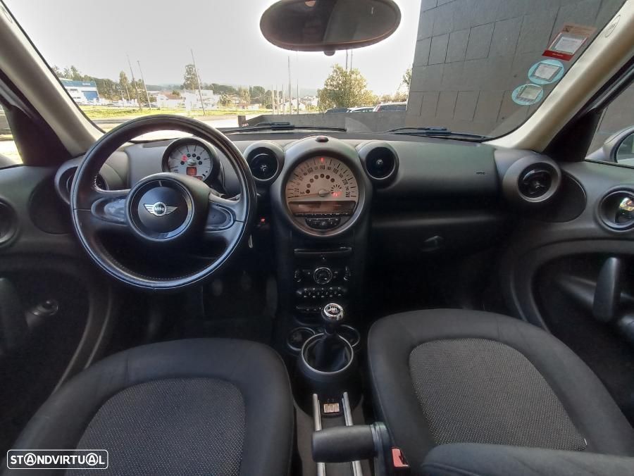 MINI Countryman Cooper D - 8