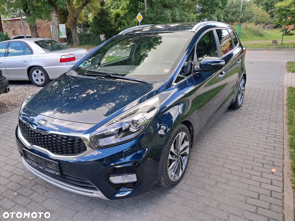 Kia Carens 1.7 CRDi Business Line 7os 7DCT - 1