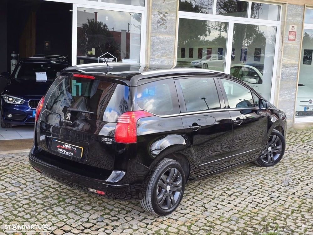 Peugeot 5008 1.6 E-HDi 7L Allure 2-Tronic 113g - 4