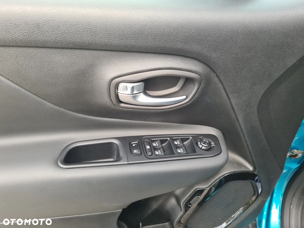Jeep Renegade 1.3 GSE T4 Turbo Limited FWD S&S - 9