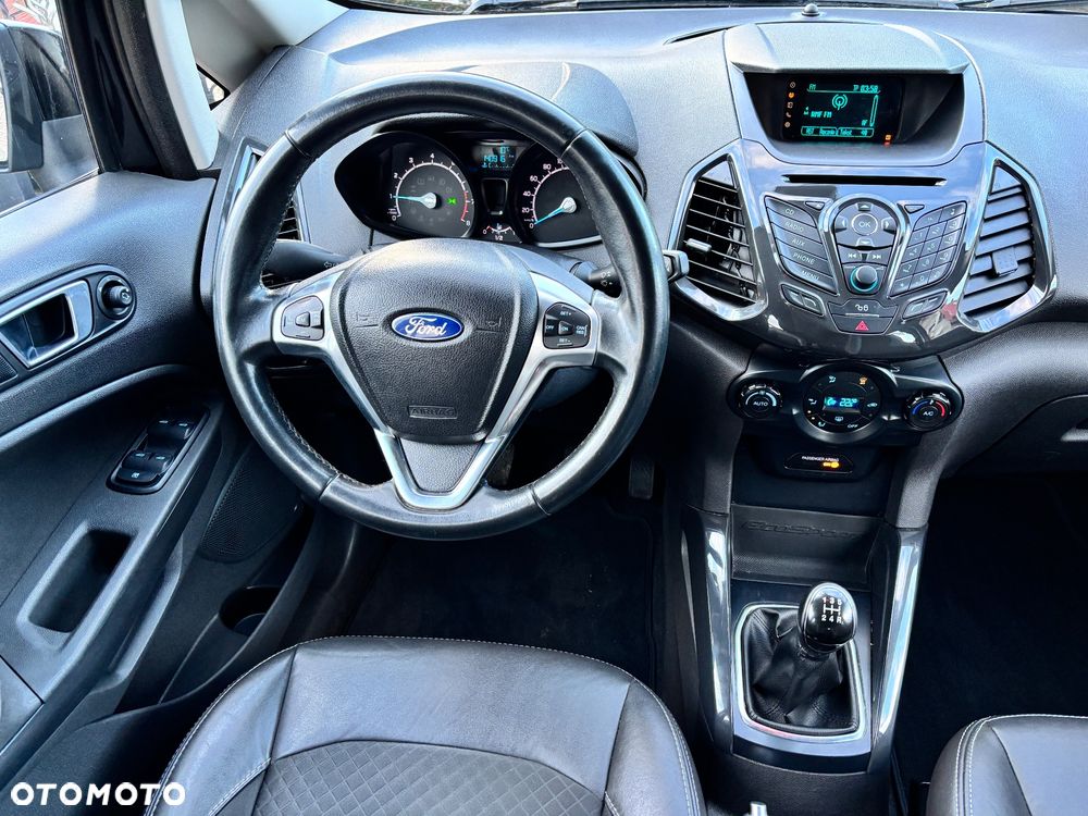 Ford EcoSport - 11