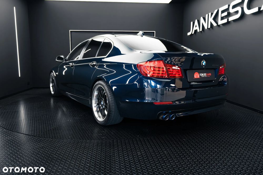BMW Seria 5 530i - 6