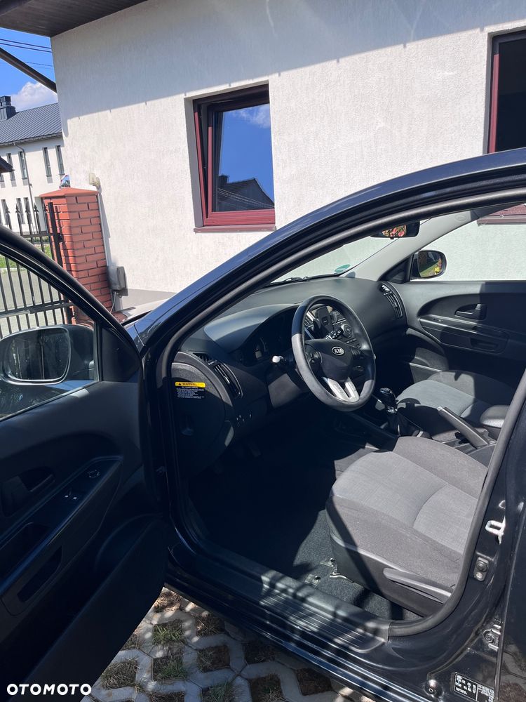Kia Ceed 1.4 Comfort - 9