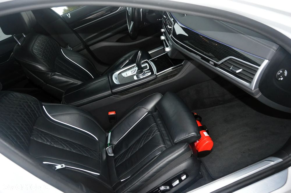 BMW Seria 7 730d - 19