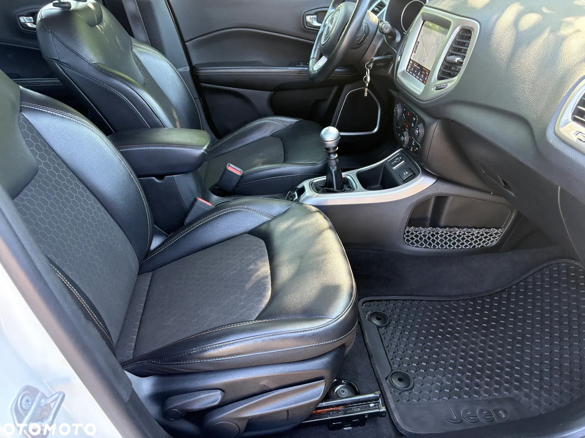 Jeep Compass 1.4 TMair Longitude FWD S&S - 22