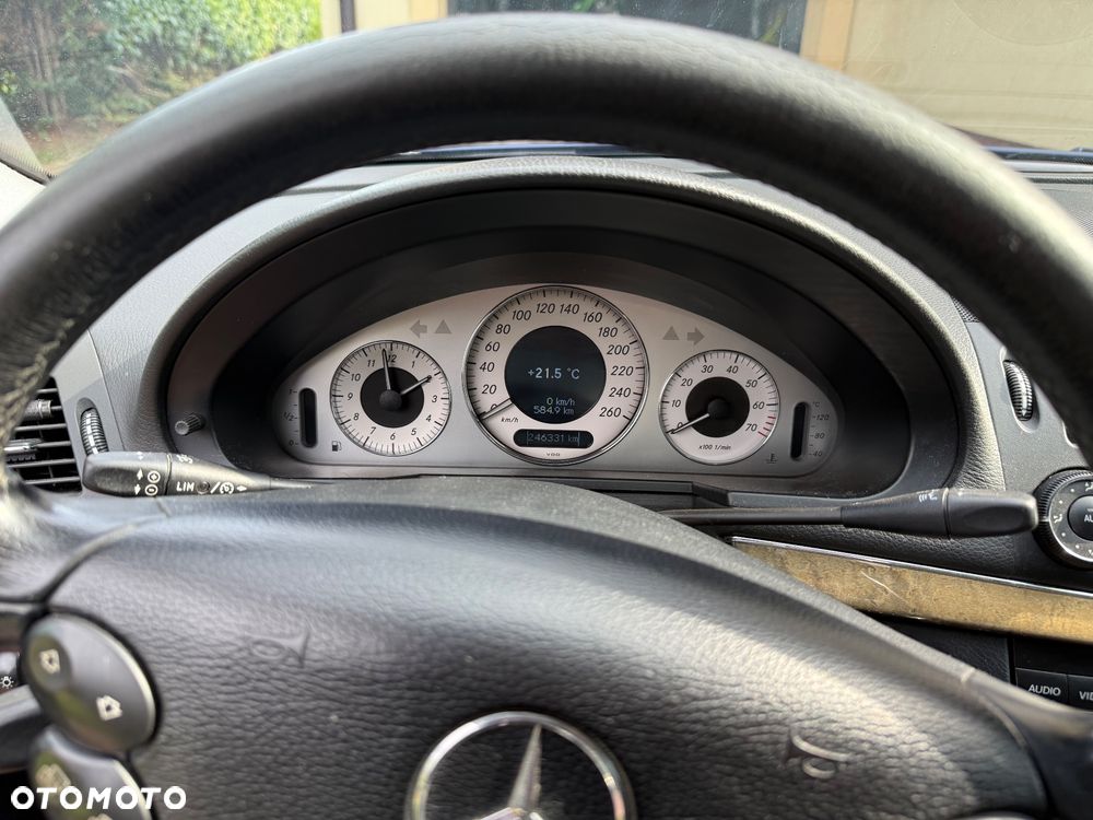 Mercedes-Benz Klasa E 500 Avantgarde - 10