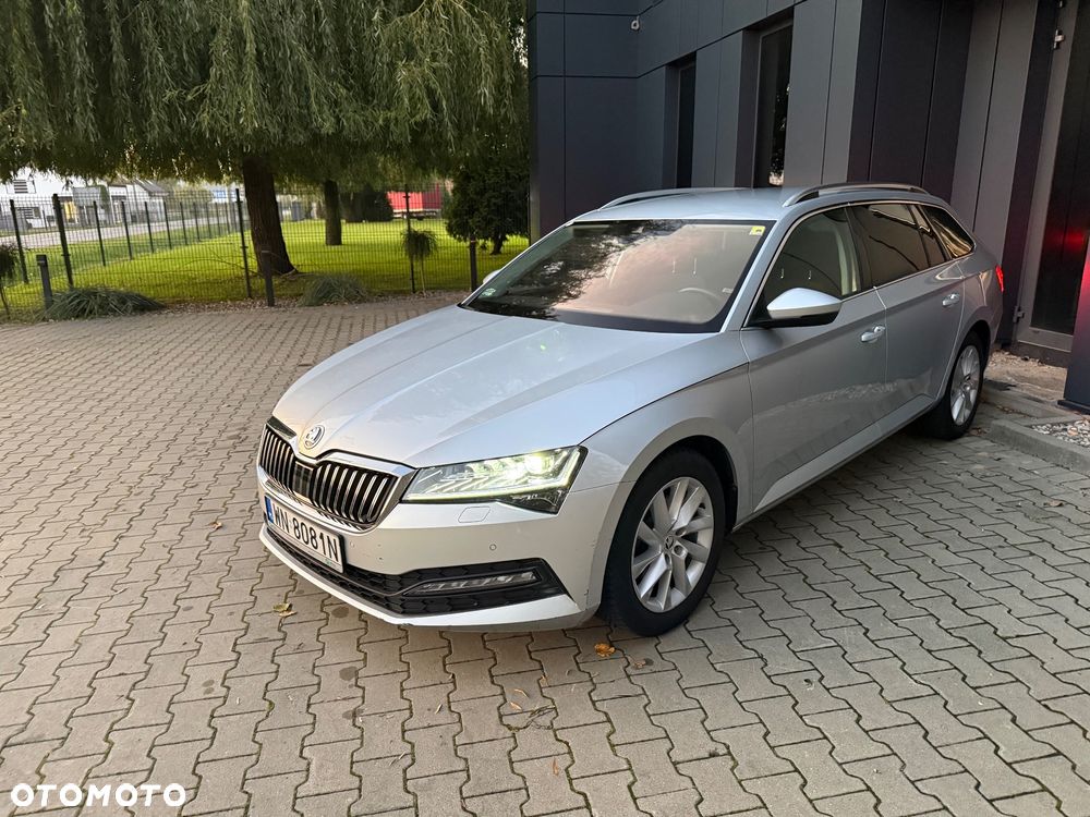 Skoda Superb 2.0 TDI SCR Ambition - 1