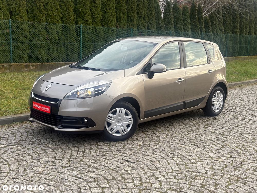 Renault Scenic 1.6 16V 110 TomTom Edition - 2