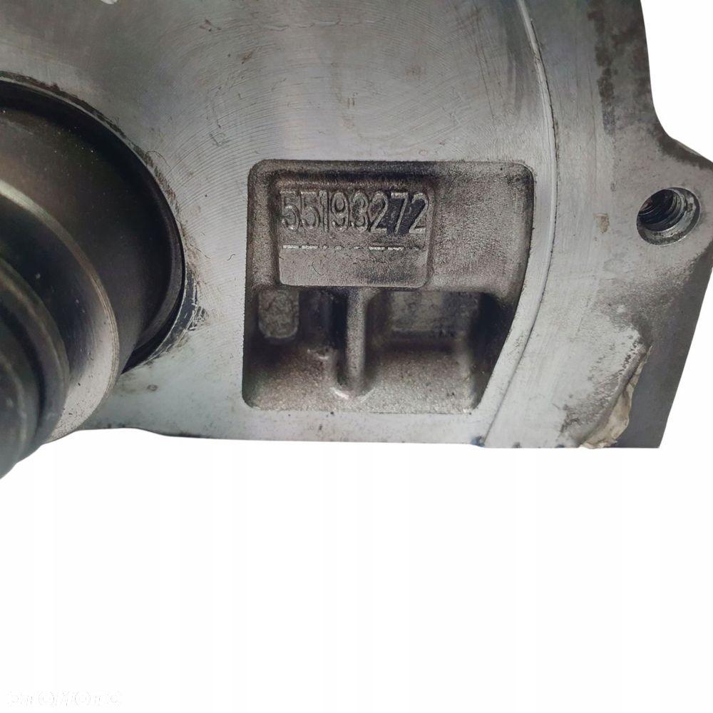 WAŁKI ROZRZĄDU Opel Corsa C 1.3 CDTI pokrywa 55193272 - 2