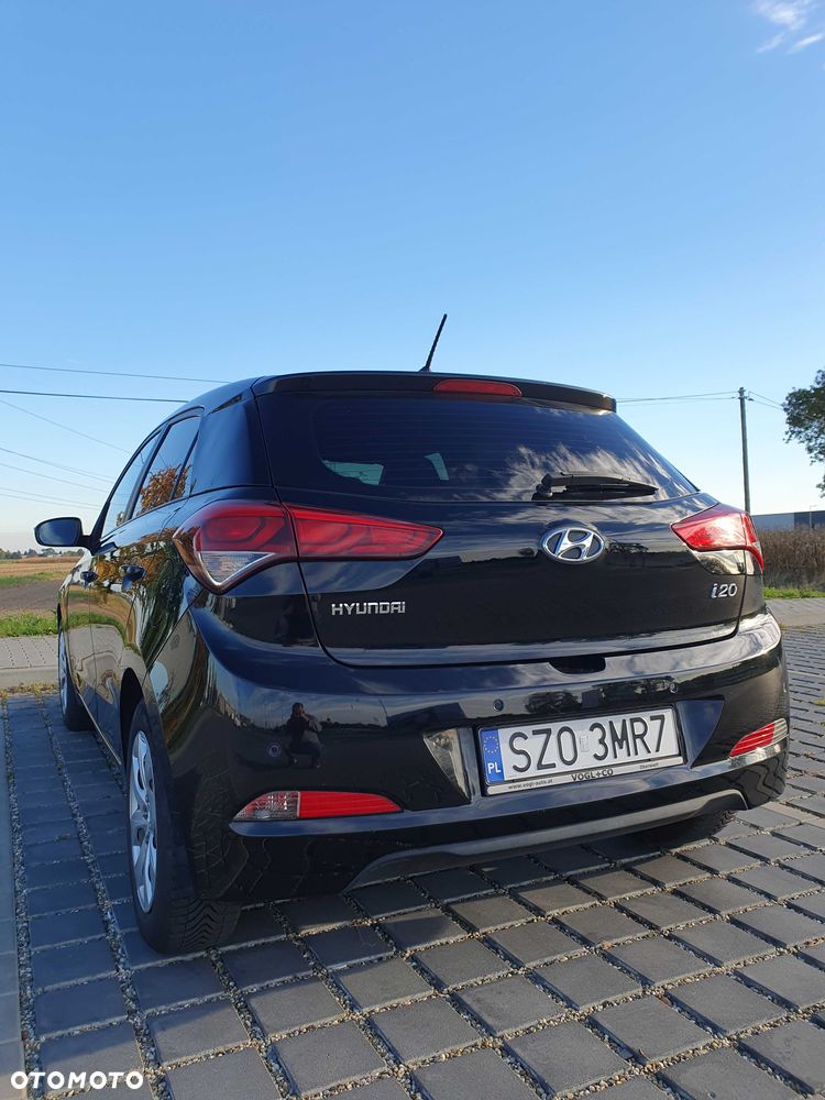 Hyundai i20 - 12
