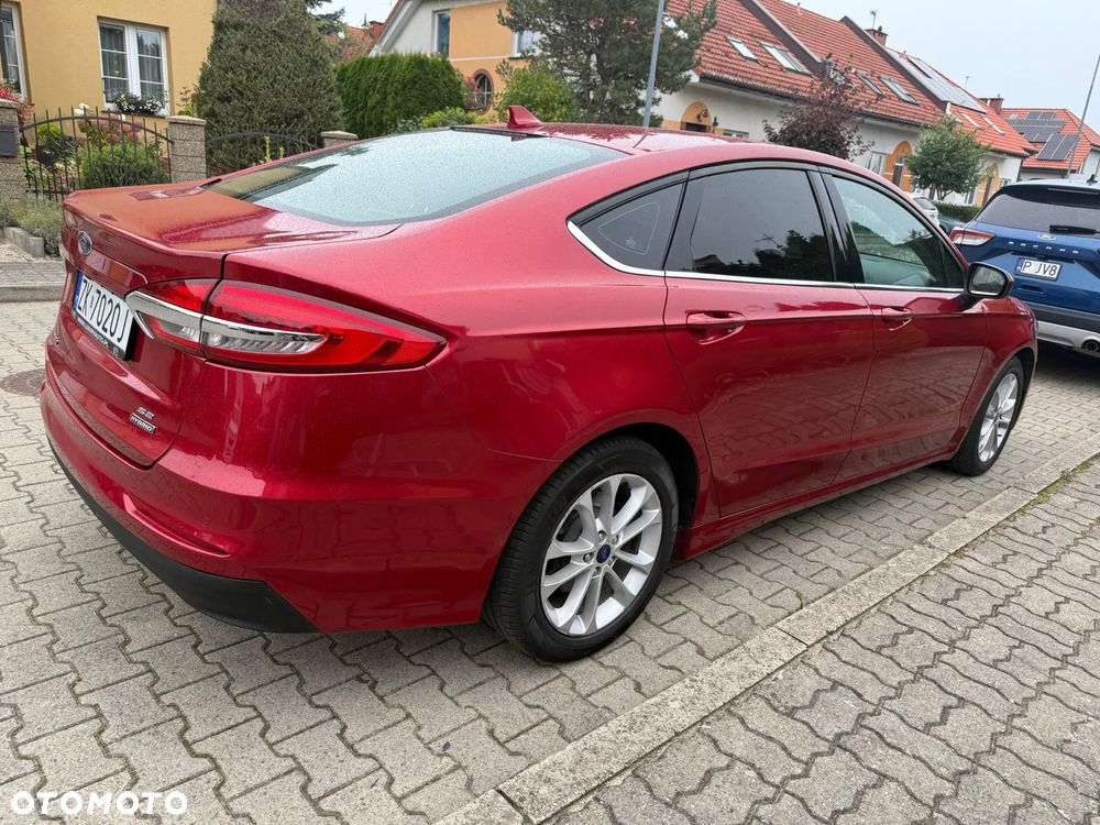 Ford Fusion - 3