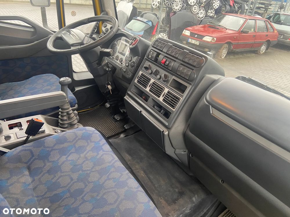 Iveco EUROCARGO - 10